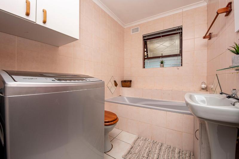 2 Bedroom Property for Sale in Protea Village Western Cape